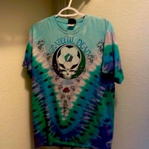 Grateful Dead shirt